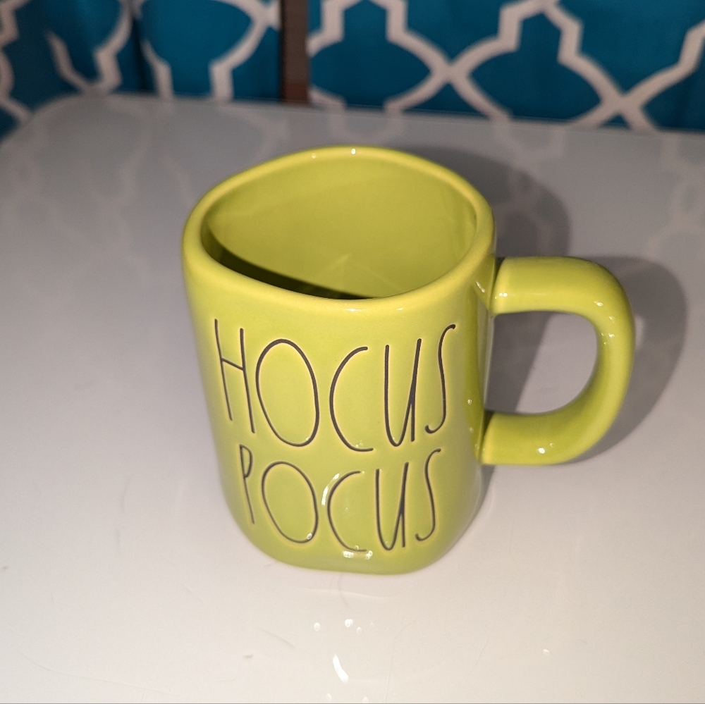 ~ rae dunn hocus pocus mug Halloween